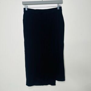Betabrand Black Pencil Skirt over Capri Leggings Sz M